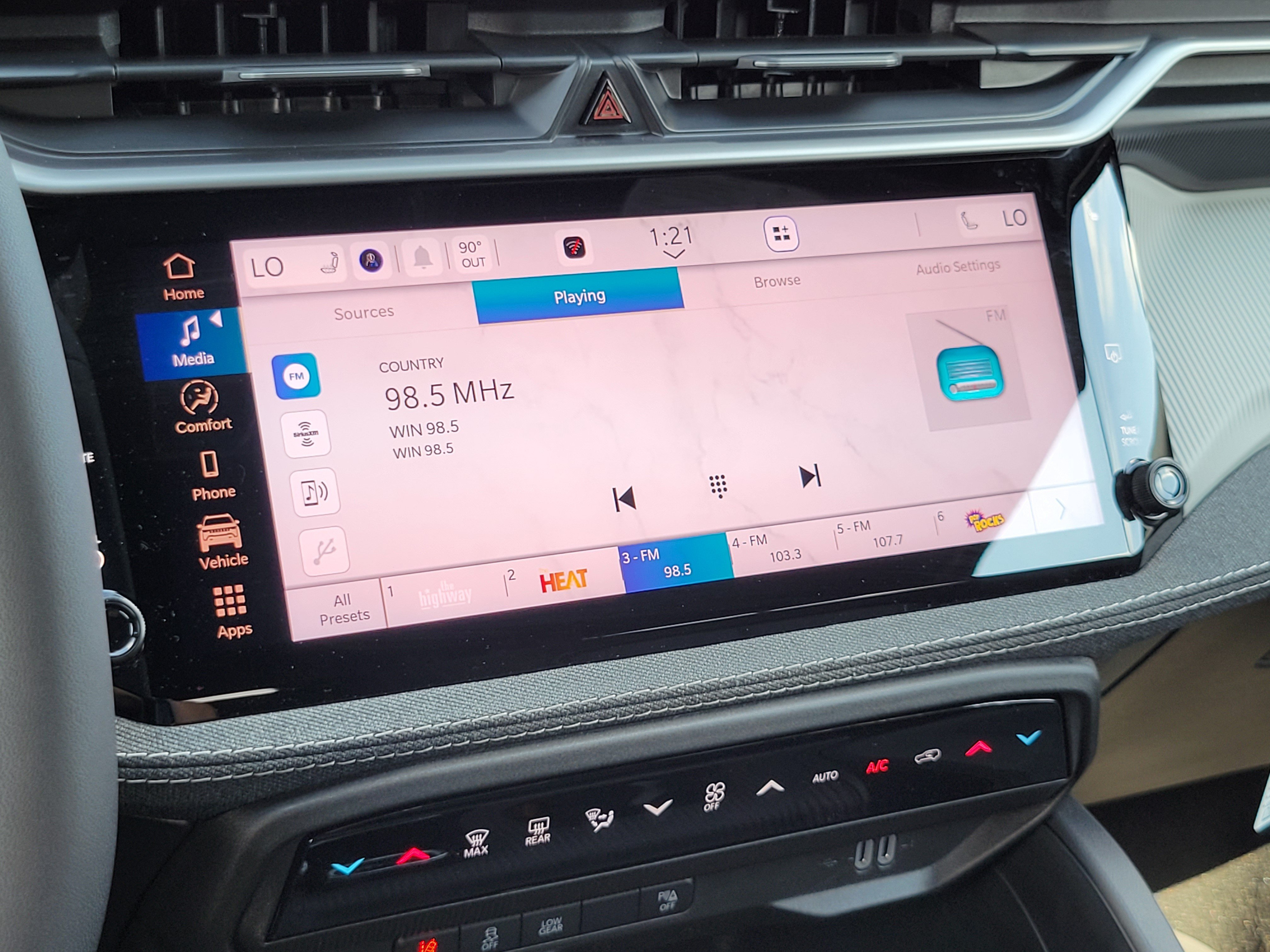 New 2026 Jeep Cherokee Laredo AWD/4WD image 13