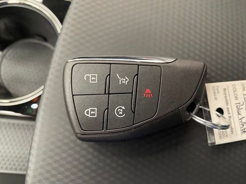 New 2026 Chevrolet Equinox RS AWD/4WD image 22