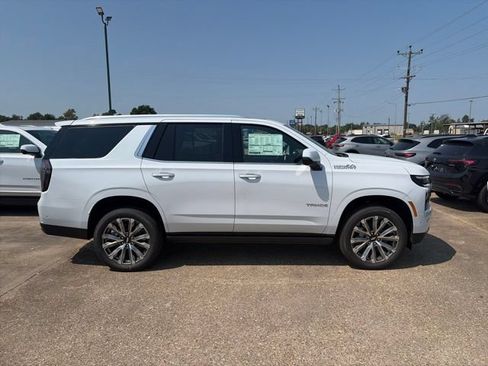 New 2026 Chevrolet Tahoe High Country AWD/4WD image 7