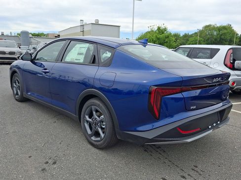 New 2026 Kia K4 FWD image 4