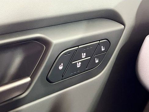 New 2026 Kia EV9 Wind image 20