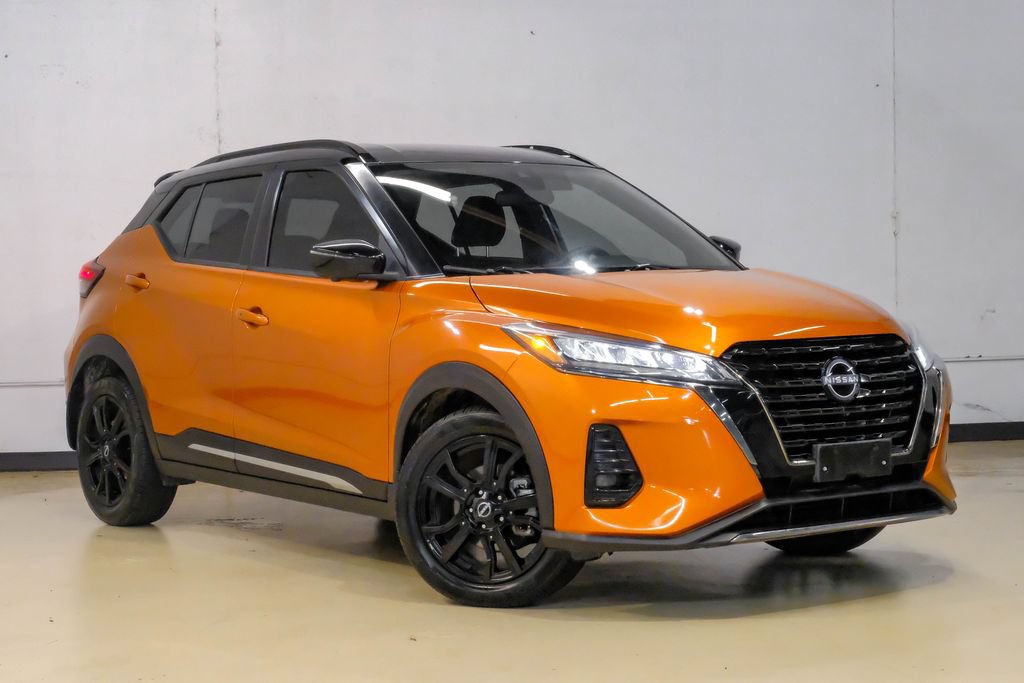 Used 2023 Nissan Kicks SR FWD image 8