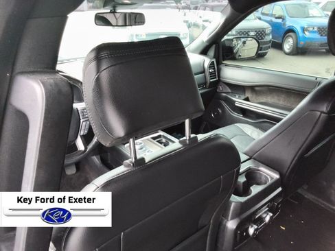 Used 2020 Ford Expedition Max Limited AWD/4WD image 18