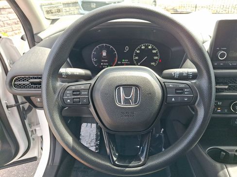 Used 2023 Honda HR-V LX image 19
