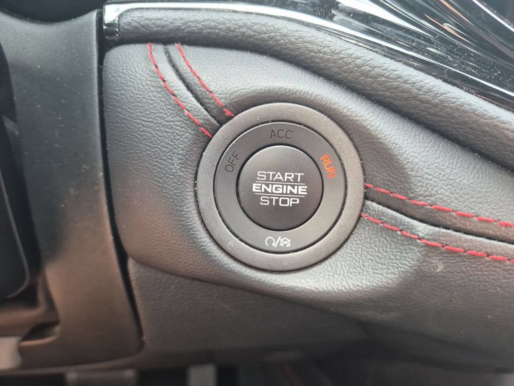 Used 2025 Dodge Durango GT RWD image 28