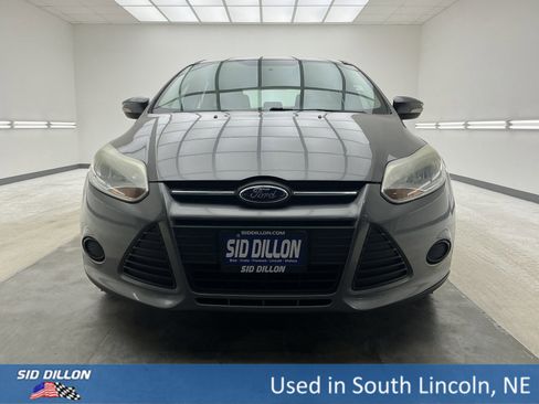 Used 2014 Ford Focus SE image 2