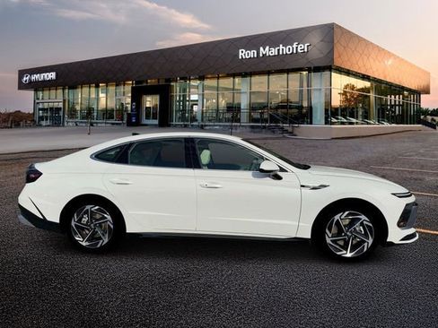 New 2026 Hyundai Sonata SEL FWD image 9