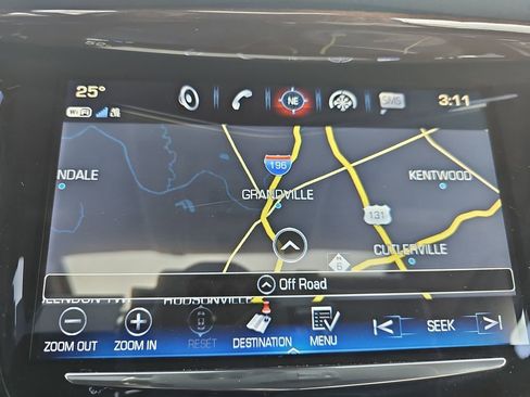 Used 2018 Cadillac Escalade ESV Premium Luxury image 25