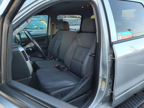 Used 2019 Chevrolet Silverado 2500 LT image 13