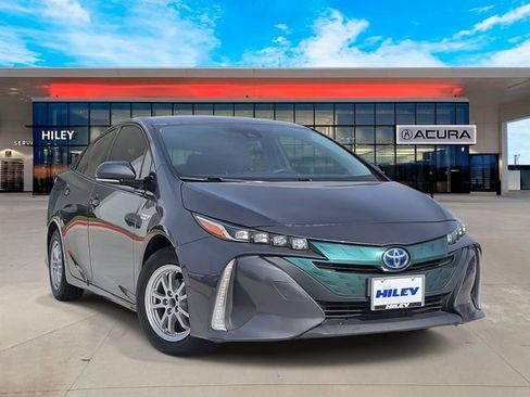 Used 2018 Toyota Prius Prime Premium w/ Carpet Mat Package image 1