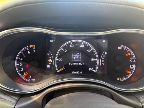 Used 2014 Jeep Grand Cherokee Overland RWD image 13