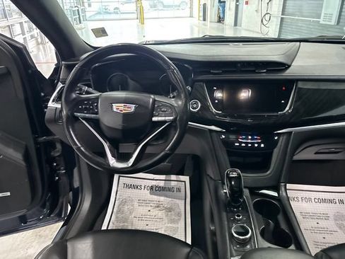 Used 2021 Cadillac XT6 Premium Luxury AWD/4WD image 21