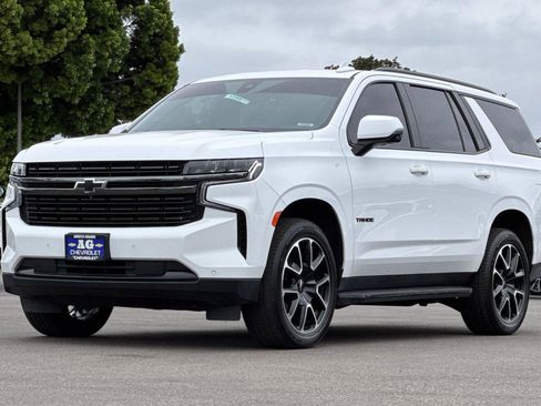 Used 2021 Chevrolet Tahoe RST w/ Luxury Package image 11