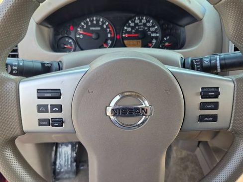 Used 2016 Nissan Frontier SV RWD image 26