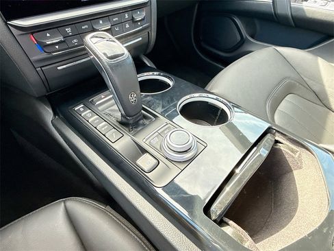 Used 2022 Maserati Quattroporte GT image 18