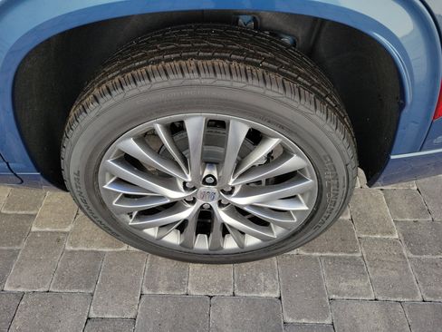 New 2026 Buick Enclave Avenir image 11