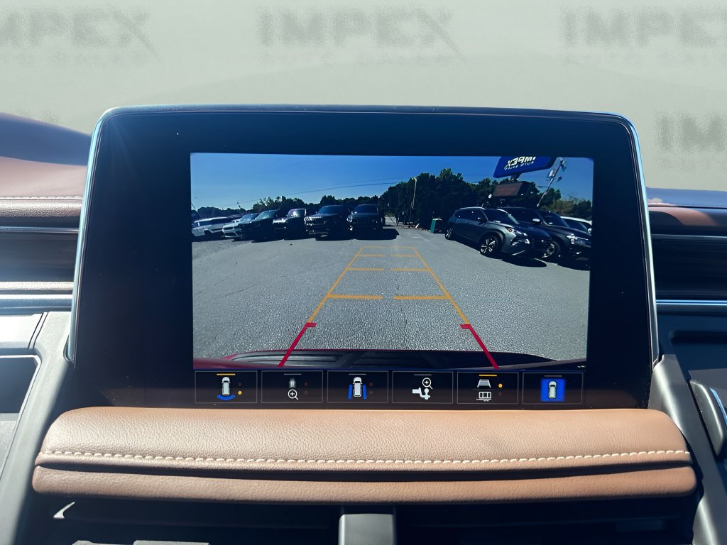 Used 2024 Chevrolet Tahoe High Country AWD/4WD image 19