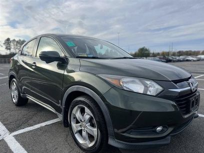 Used 2016 Honda HR-V EX