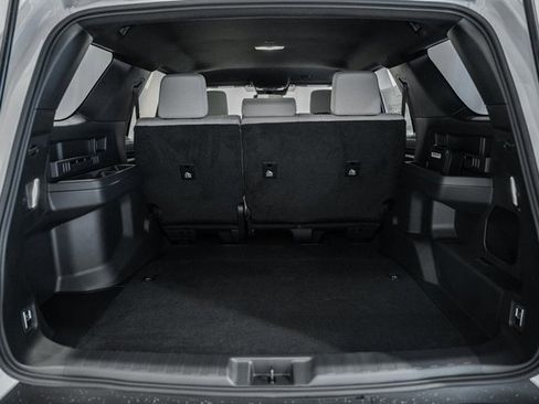 New 2026 Toyota 4Runner SR5 image 8