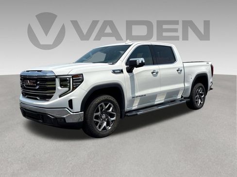 Used 2023 GMC Sierra 1500 SLT w/ SLT Premium Package AWD/4WD image 1