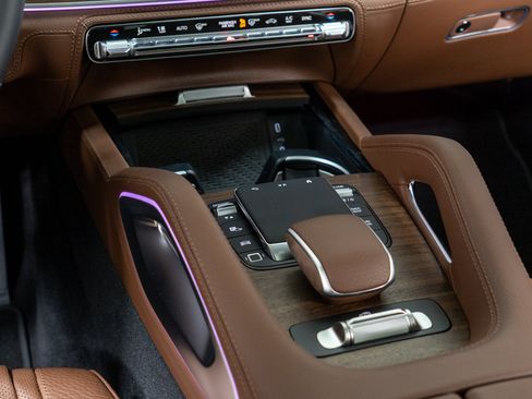 New 2026 Mercedes-Benz GLE 580 4MATIC image 20
