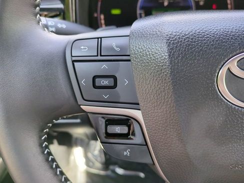 Used 2026 Toyota Camry SE w/ Convenience Package image 22