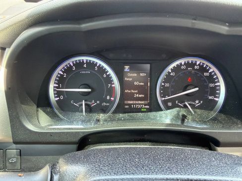 Used 2017 Toyota Highlander XLE AWD/4WD image 8