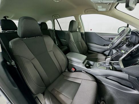 Used 2023 Subaru Outback Premium image 30