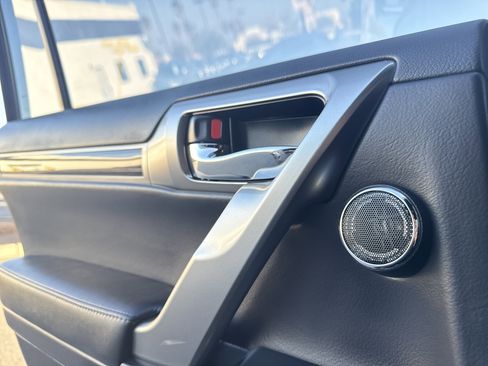 Used 2022 Lexus GX 460 Premium image 26