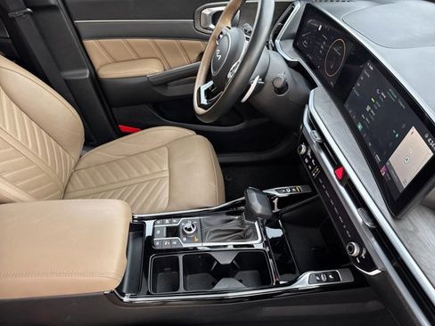 New 2025 Kia Sorento SX Prestige w/ Olive Brown Leather Package image 15
