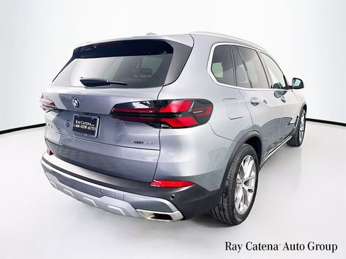Used 2024 BMW X5 xDrive40i w/ Premium Package AWD/4WD image 7