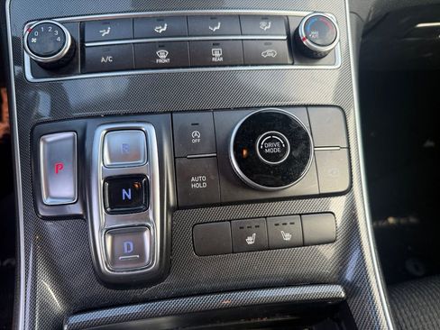 Used 2022 Hyundai Santa Fe SEL FWD image 17