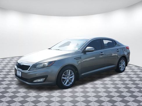 Used 2013 Kia Optima LX w/ Convenience Plus Pkg image 3