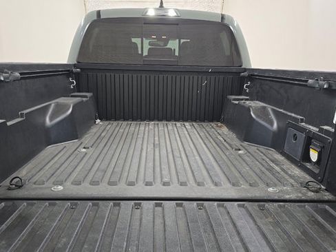 Used 2023 Toyota Tacoma TRD Off-Road w/ TRD Premium Off Road Package AWD/4WD image 8