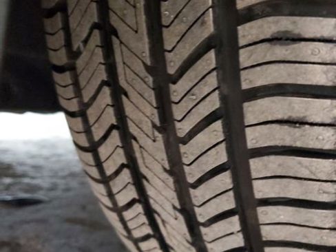 Used 2020 Chevrolet Equinox LS w/ LS Convenience Package image 29