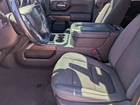 Used 2019 Chevrolet Silverado 1500 RST image 12