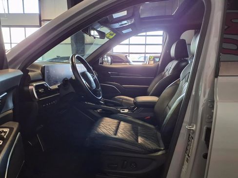 Used 2023 Kia Telluride SX Prestige X-Line AWD/4WD image 22