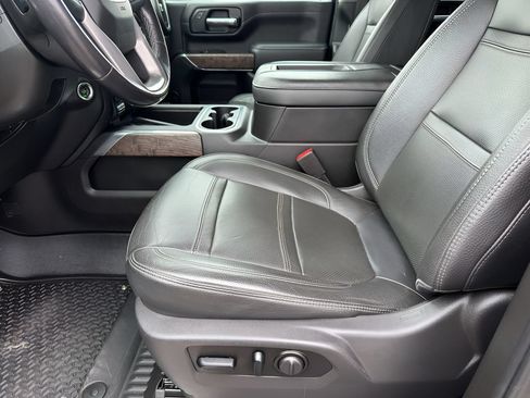 Used 2022 GMC Sierra 3500 Denali AWD/4WD image 10