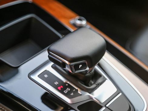 Certified 2023 Audi Q5 2.0T Premium Plus w/ Premium Plus Package image 21