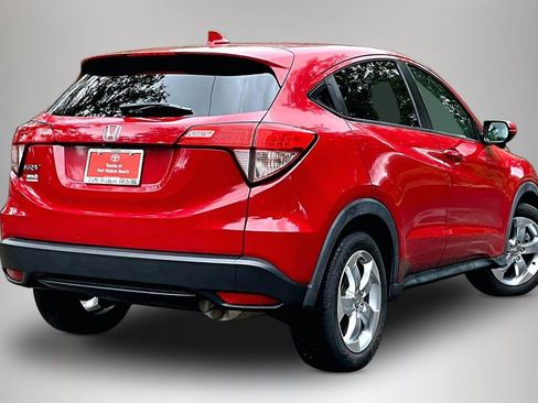 Used 2016 Honda HR-V EX image 5