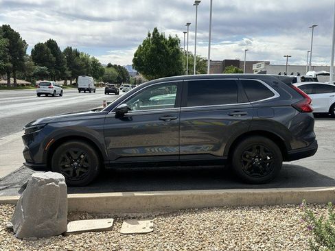 Used 2024 Honda CR-V EX-L image 6