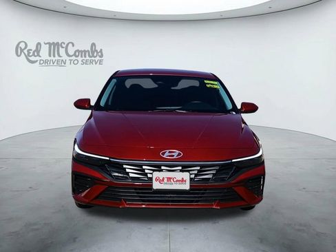 New 2026 Hyundai Elantra SE FWD image 8