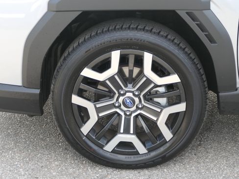 Certified 2026 Subaru Outback Touring XT AWD/4WD image 10