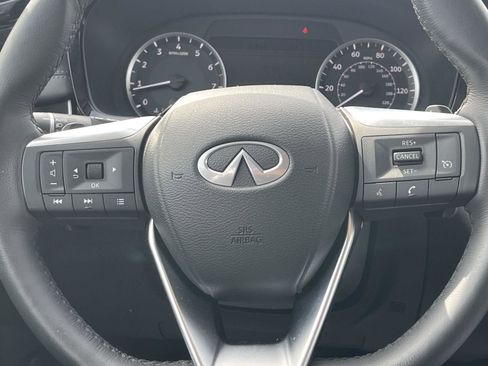 Certified 2024 INFINITI QX60 Pure image 16