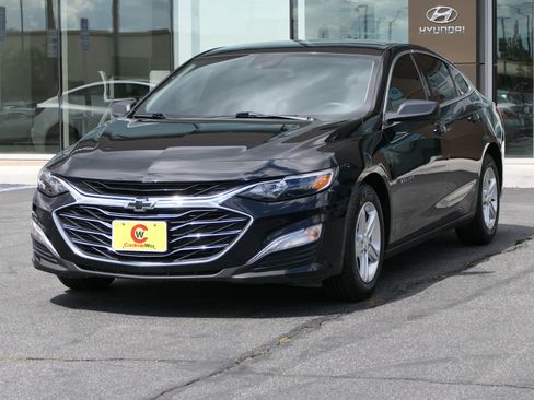 Used 2023 Chevrolet Malibu LS w/ LPO, Floor Liner Package FWD image 7