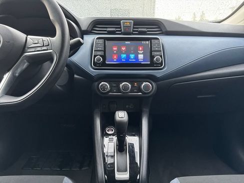 Used 2025 Nissan Versa SV FWD image 22