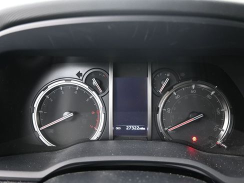 Used 2024 Toyota 4Runner Limited image 11