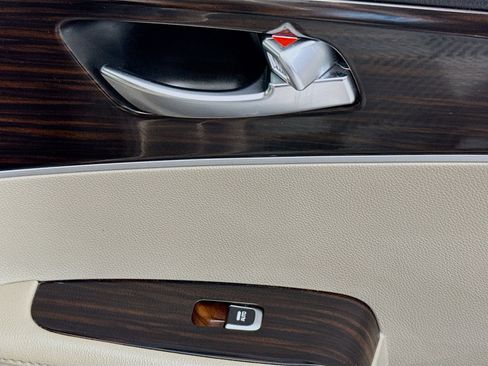 Used 2019 Kia Sorento LX image 31