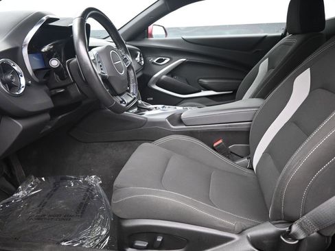 Used 2021 Chevrolet Camaro LT RWD image 15