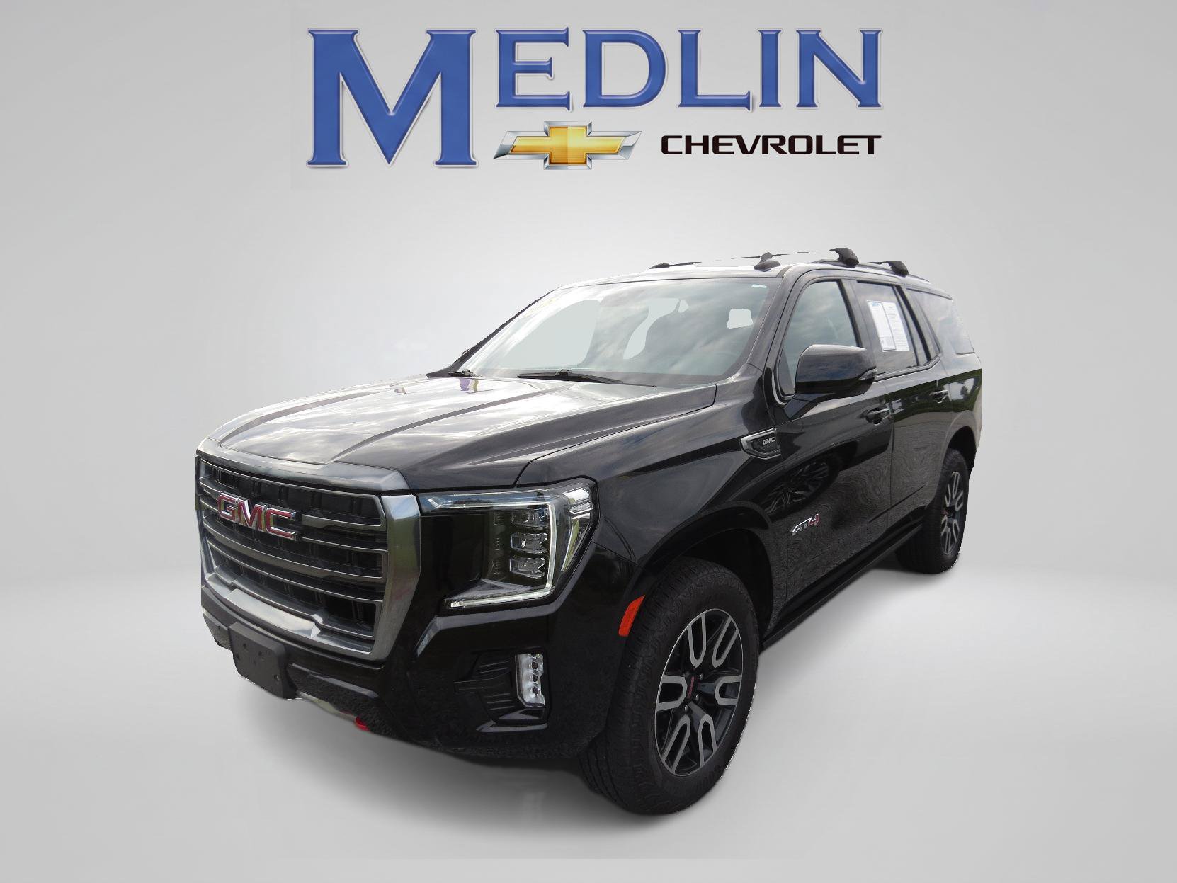 Used 2023 GMC Yukon AT4 AWD/4WD image 4